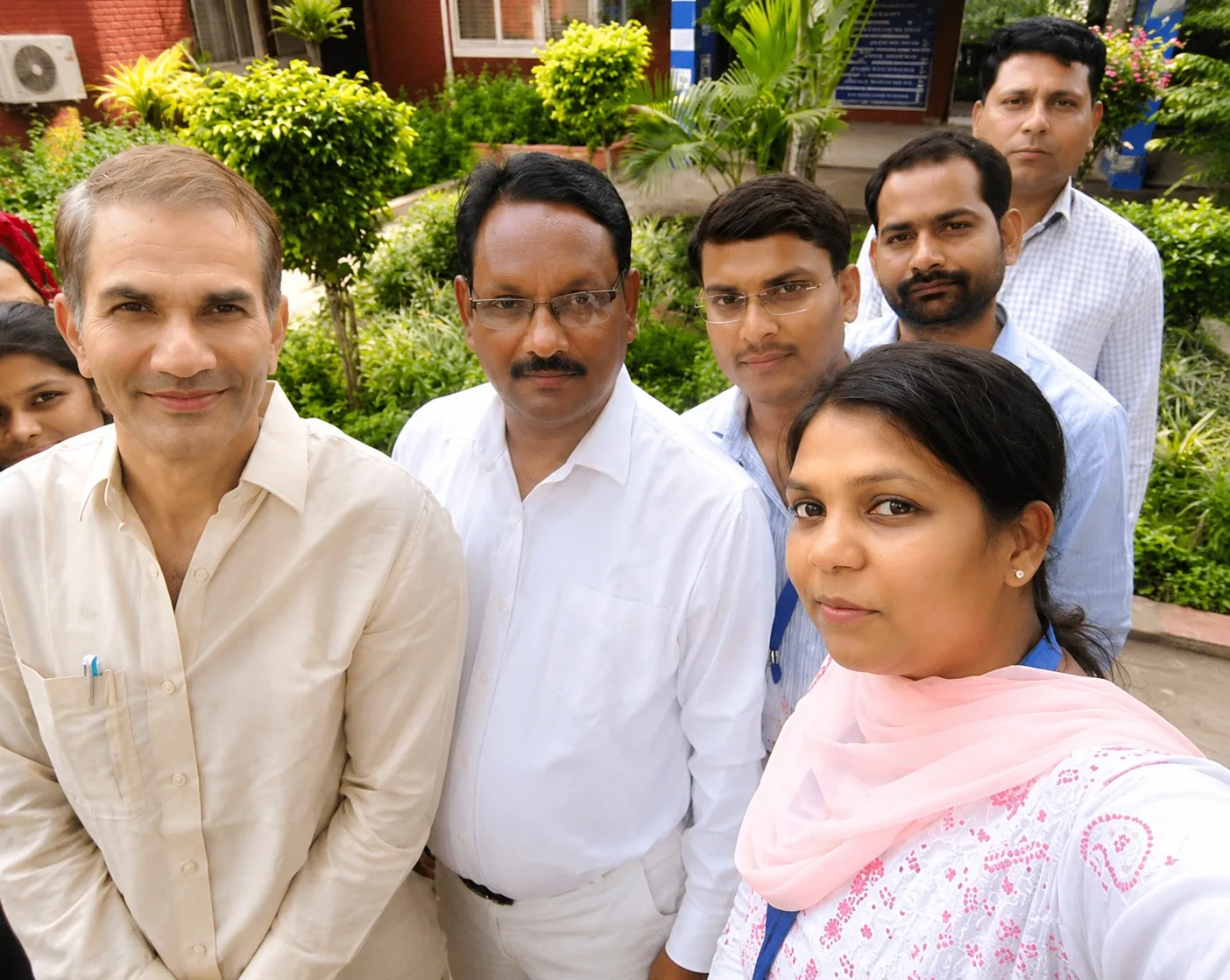 Field outreach group